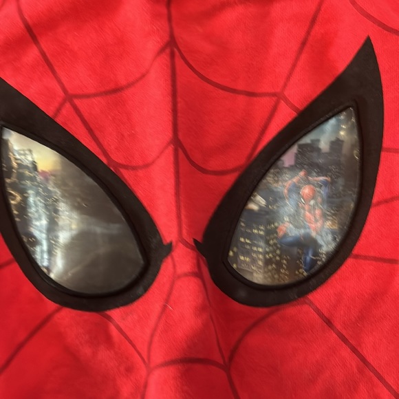 Boy’s BUNDLE - 6/7, Medium, and 10/12 - Picture 3 of 5